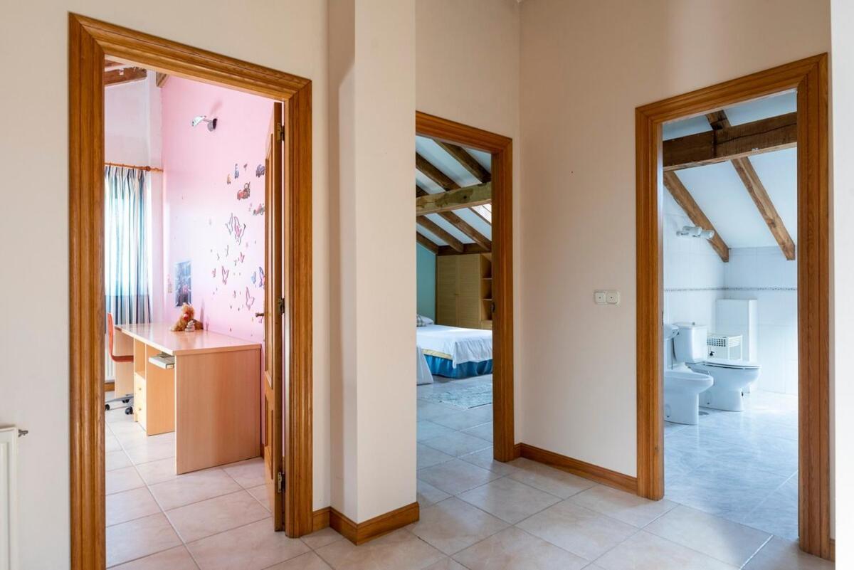 Casa Con Jardin En Gama Villa Bárcena de Cicero Екстериор снимка