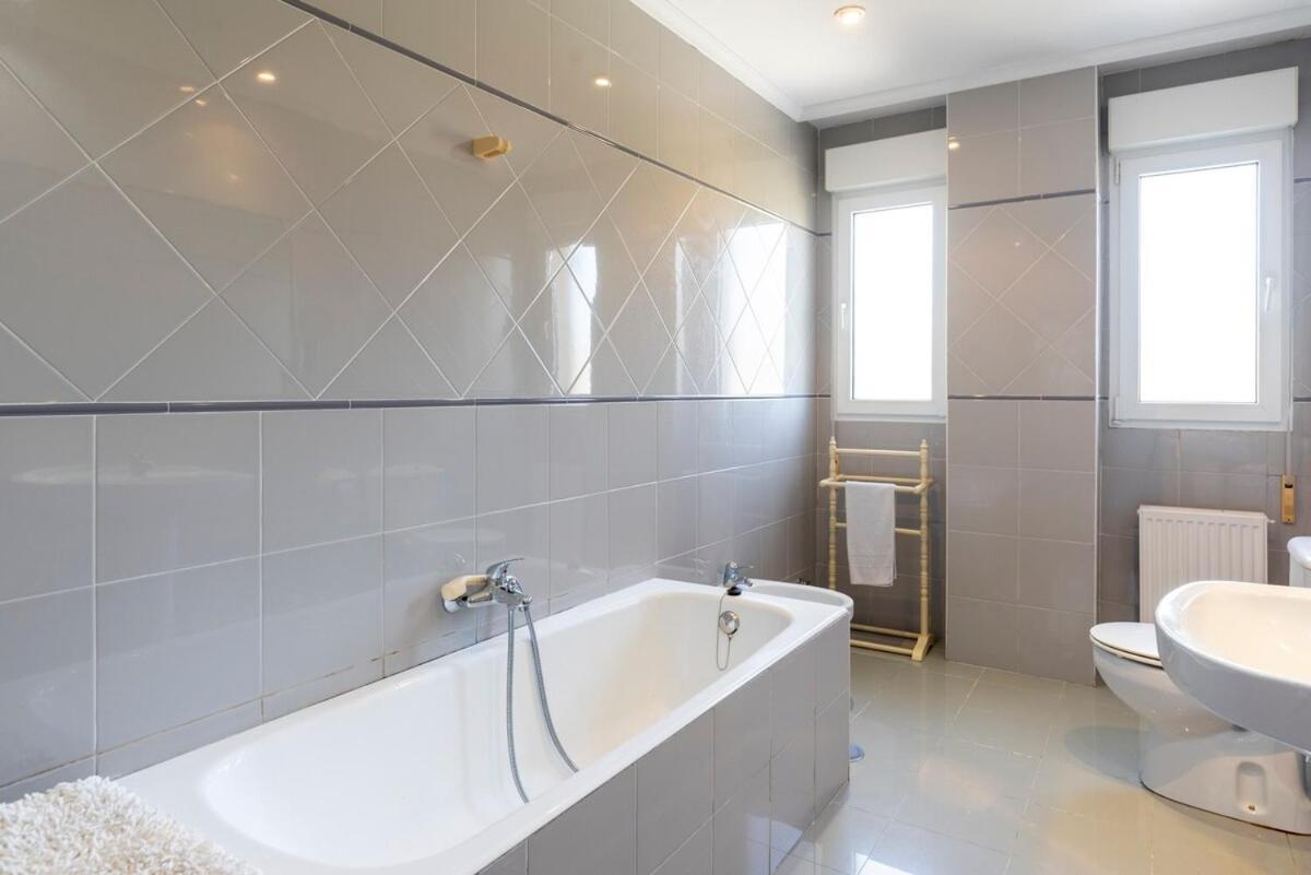 Casa Con Jardin En Gama Villa Bárcena de Cicero Екстериор снимка