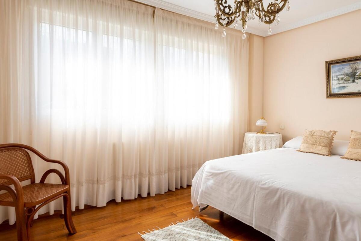 Casa Con Jardin En Gama Villa Bárcena de Cicero Екстериор снимка